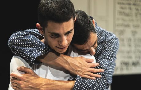 ילד – הצגה מעניינת על הכמיהה לאבהות